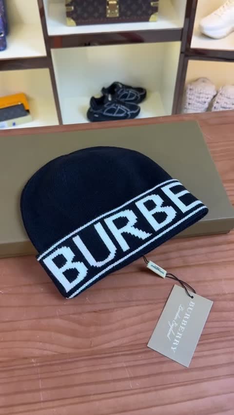 Burberry Knit Beanie video preview