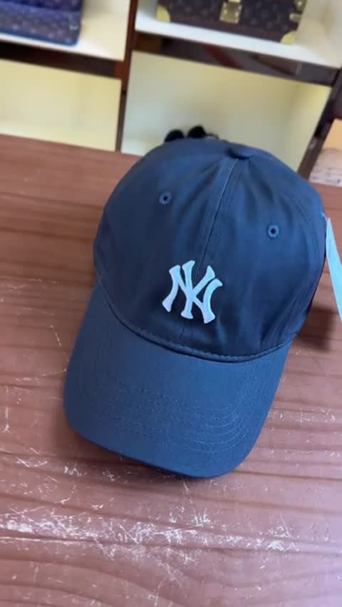 New York Yankees Baseball Cap video preview