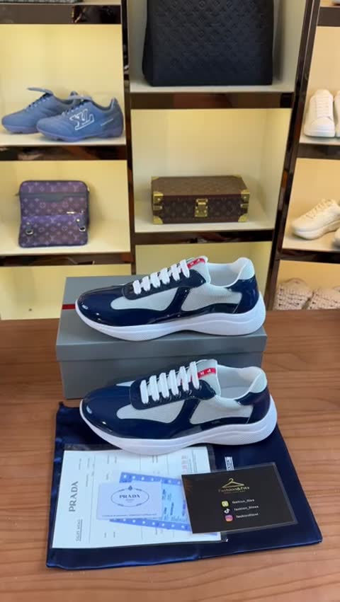 Prada N A video preview