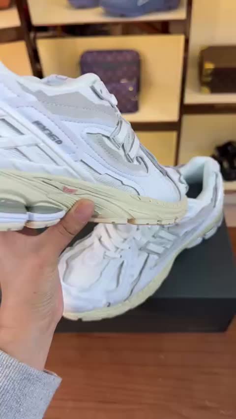 New Balance Walking Shoes video preview