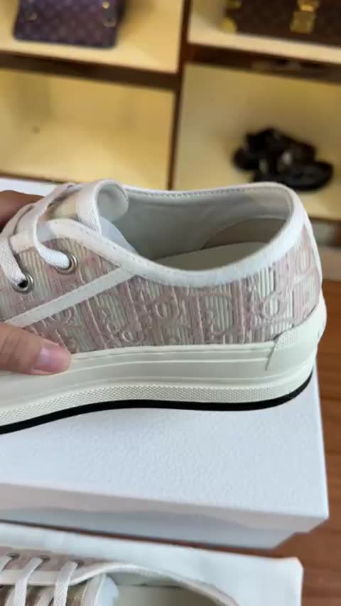 Converse Chuck Taylor All Star 4 video preview