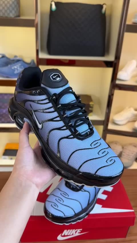Under Armour Ua Cliff Changer 3 video preview