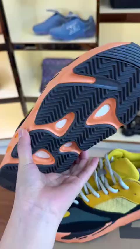 Asics Gel Kayano 27 3 video preview