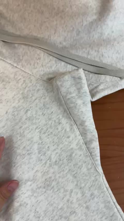 Sweatshirt Fear Of God Essentials Fear Of God Essentials Sweatshirt video preview