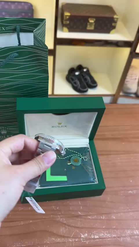 Smartwatch video preview