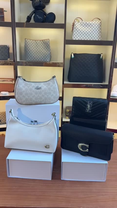 Coach Vintage video preview