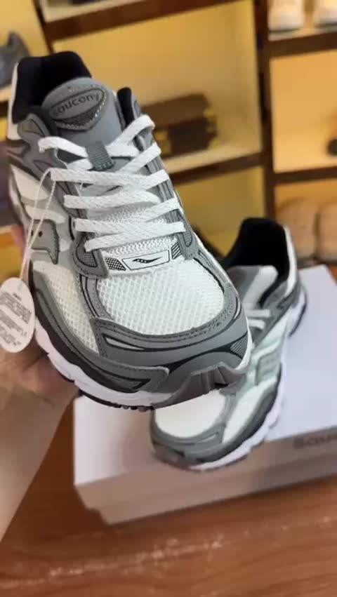 Salomon Speedcross 4 3 video preview